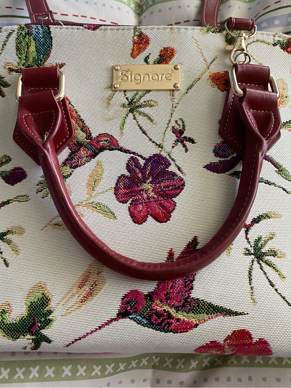 Signare Floral Hummingbird Embroidered Satchel Bag in Burgundy/Multicolor